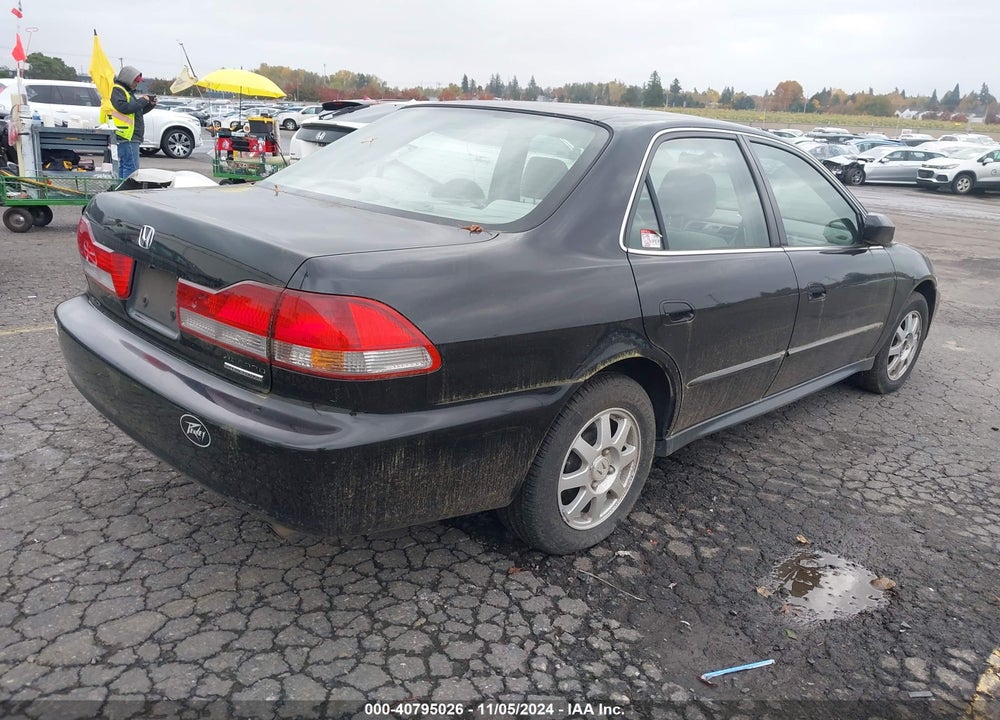 2002 HONDA ACCORD 2.3 SE VIN: JHMCG56702C029010