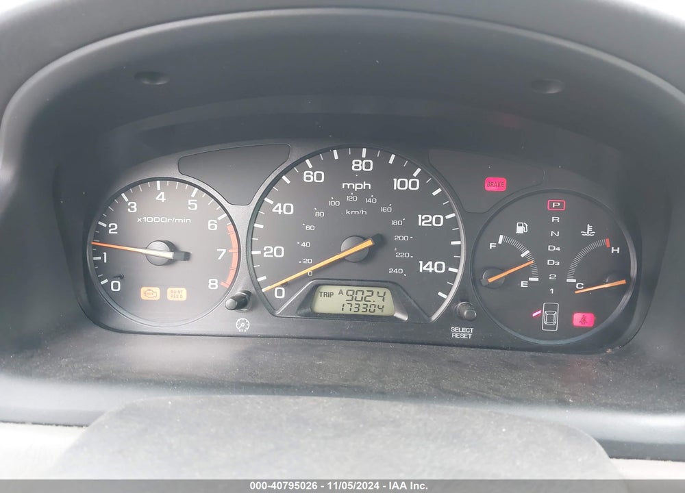 2002 HONDA ACCORD 2.3 SE VIN: JHMCG56702C029010