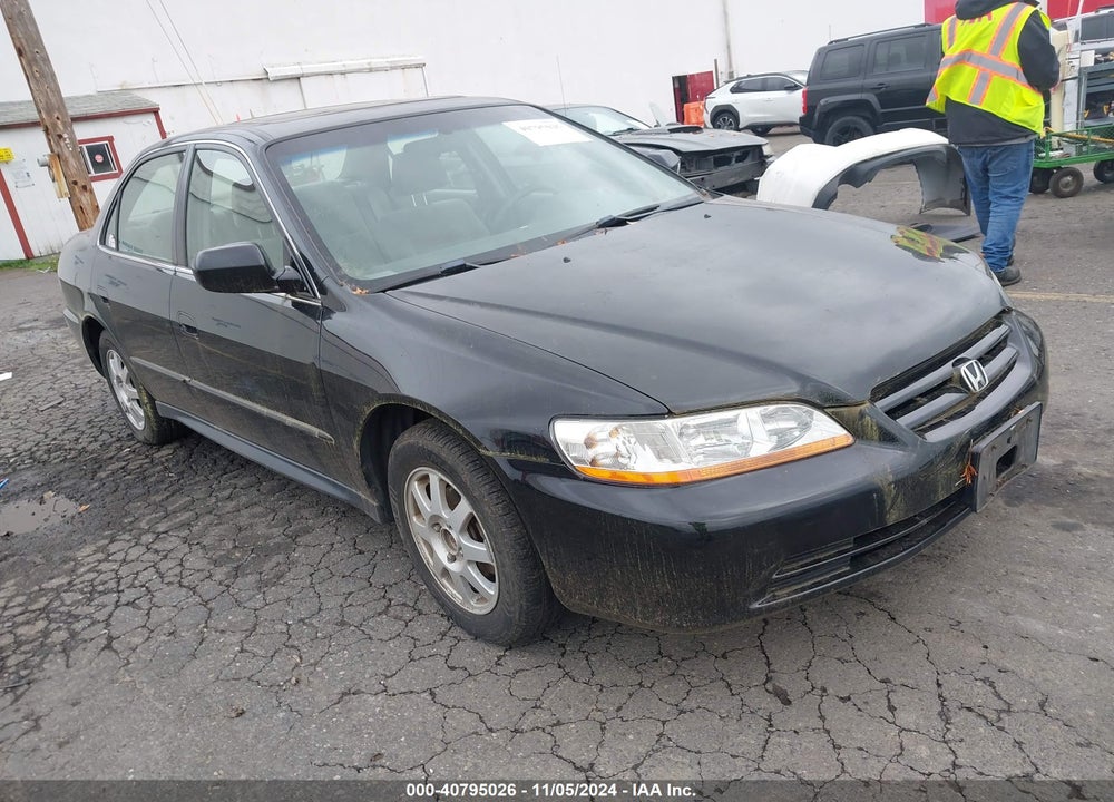 2002 HONDA ACCORD 2.3 SE VIN: JHMCG56702C029010