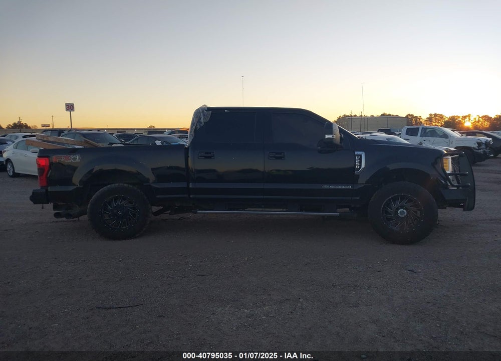 2017 FORD F-250 LARIAT VIN: 1FT7W2BTXHEF45640