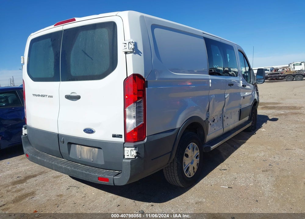 2018 FORD TRANSIT-250 VIN: 1FTYR1ZM6JKB32299