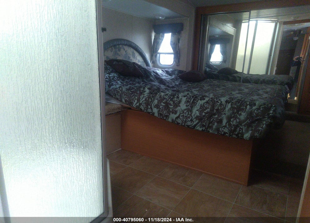 2007 NORT 28BHBS-M5 VIN: 47CFF2R277P616433