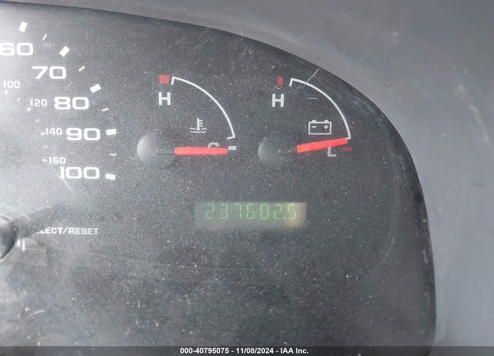 2008 FORD E-350 SUPER DUTY XL/XLT VIN: 1FBNE31P98DB16472