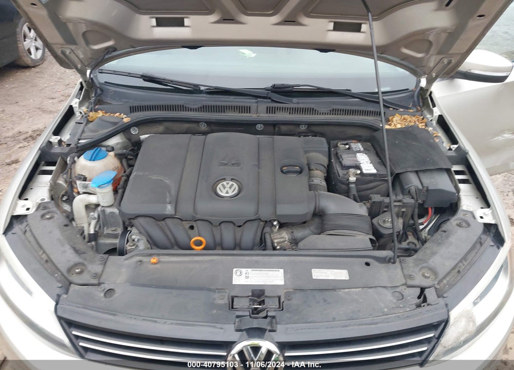 2013 VOLKSWAGEN JETTA SE VIN: 3VWDP7AJ9DM224753