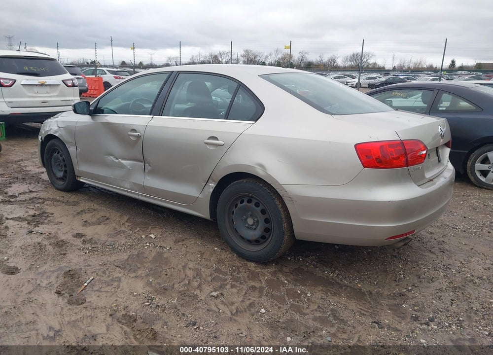 2013 VOLKSWAGEN JETTA SE VIN: 3VWDP7AJ9DM224753