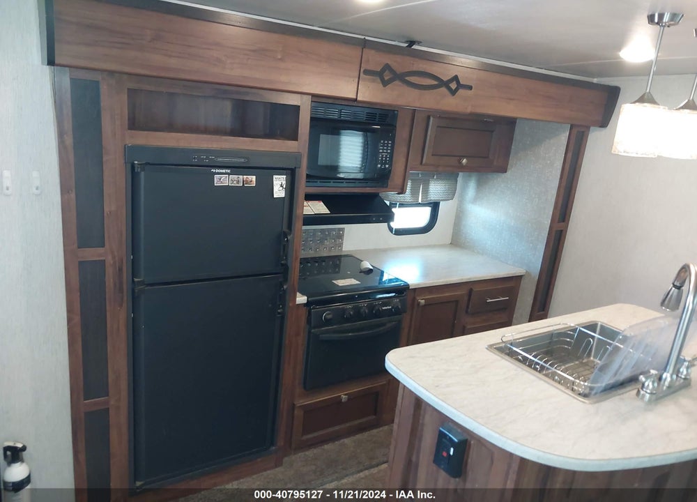 2018 MALLARD OTHER VIN: 5SFNB3723JE364374