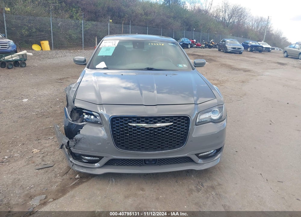 2018 CHRYSLER 300 300S VIN: 2C3CCABT6JH177798