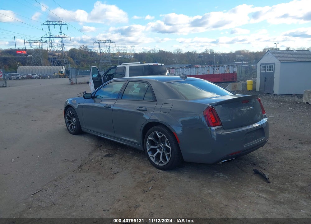 2018 CHRYSLER 300 300S VIN: 2C3CCABT6JH177798