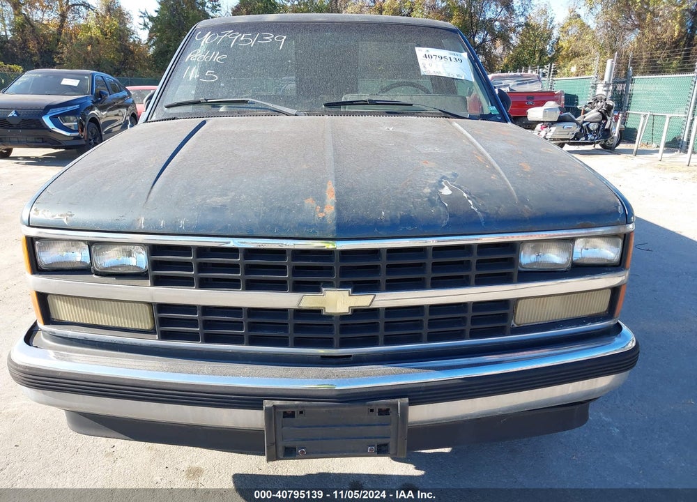 1988 CHEVROLET GMT-400 C1500 VIN: 1GCDC14Z8JE189363