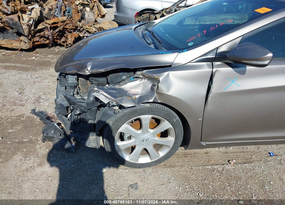 2013 HYUNDAI ELANTRA LIMITED VIN: 5NPDH4AE8DH292176