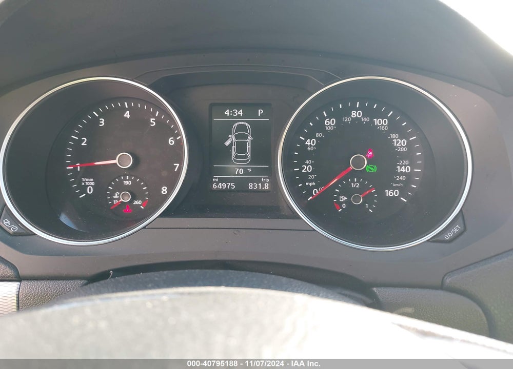 2017 VOLKSWAGEN JETTA VIN: 3VWDB7AJ8HM379993
