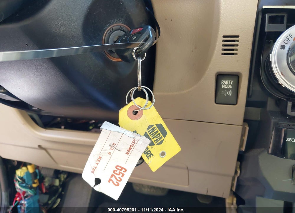 2013 TOYOTA 4RUNNER SR5 VIN: JTEBU5JR6D5127685