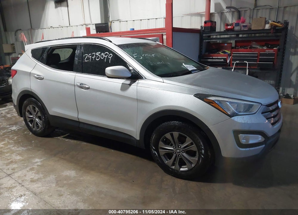 2013 HYUNDAI SANTA FE VIN: 5XYZU3LB0DG015429