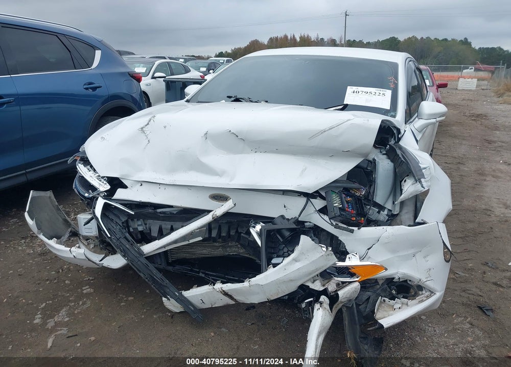 2018 FORD FUSION VIN: 3FA6P0K90JR281676