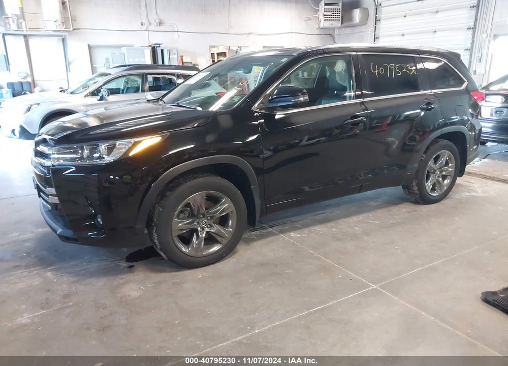 2019 TOYOTA HIGHLANDER LIMITED/PLATINUM VIN: 5TDDZRFH3KS984091