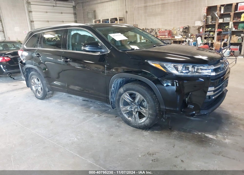 2019 TOYOTA HIGHLANDER LIMITED/PLATINUM VIN: 5TDDZRFH3KS984091