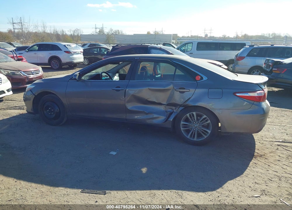 2017 TOYOTA CAMRY SE VIN: 4T1BF1FK0HU767580