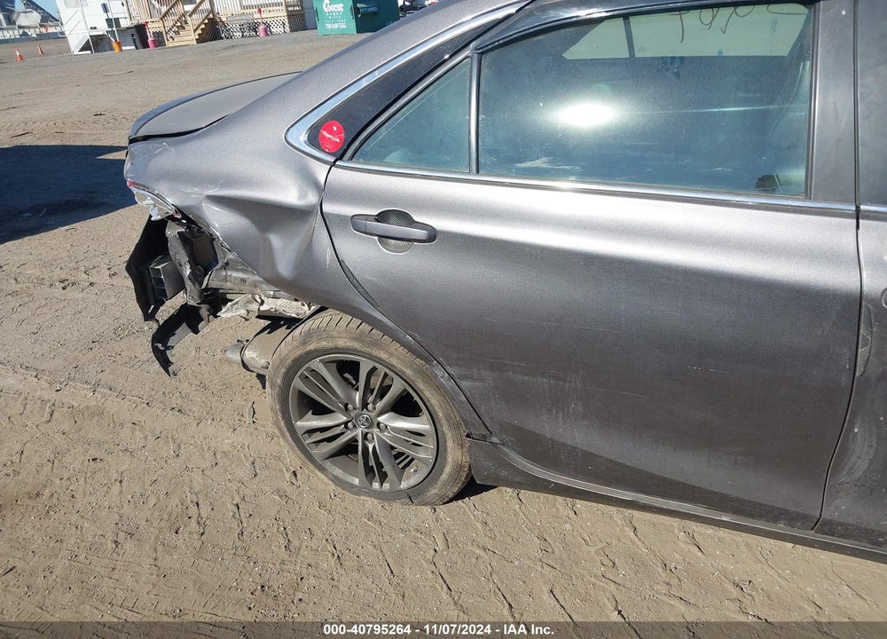 2017 TOYOTA CAMRY SE VIN: 4T1BF1FK0HU767580