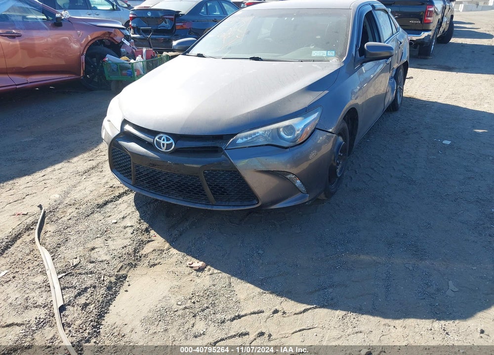2017 TOYOTA CAMRY SE VIN: 4T1BF1FK0HU767580