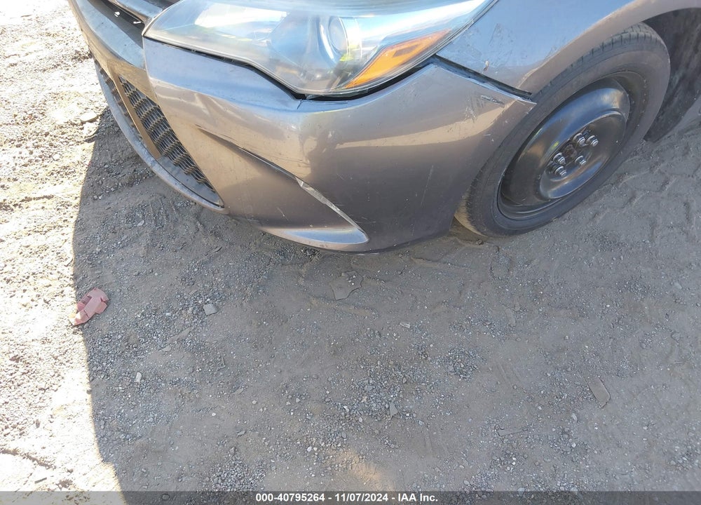 2017 TOYOTA CAMRY SE VIN: 4T1BF1FK0HU767580