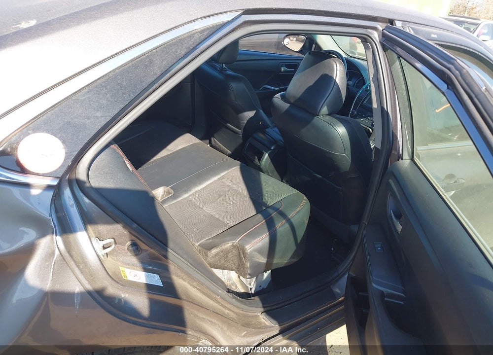 2017 TOYOTA CAMRY SE VIN: 4T1BF1FK0HU767580