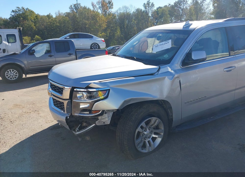 2017 CHEVROLET SUBURBAN LT VIN: 1GNSCHKCXHR190619