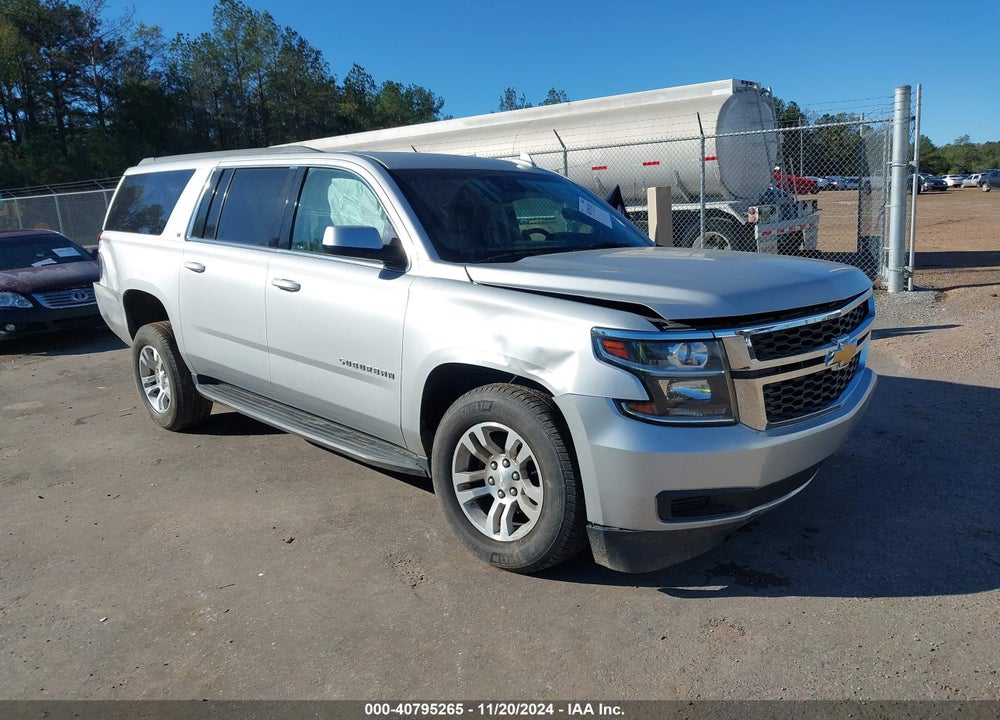 2017 CHEVROLET SUBURBAN LT VIN: 1GNSCHKCXHR190619