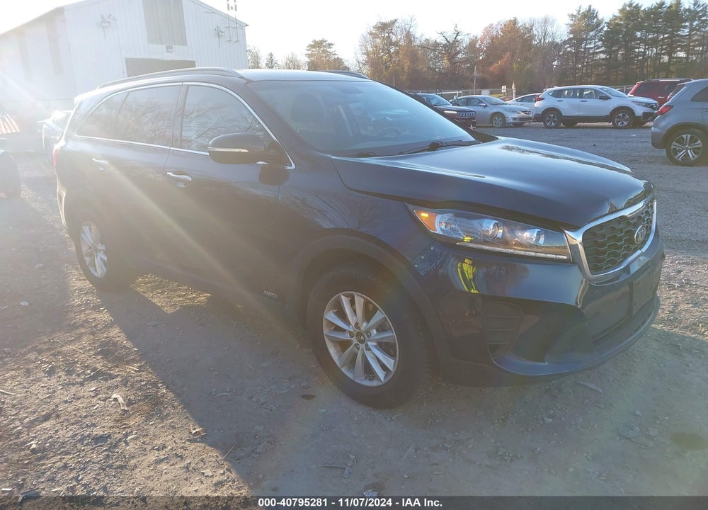 2019 KIA SORENTO 2.4L LX VIN: 5XYPGDA38KG548075