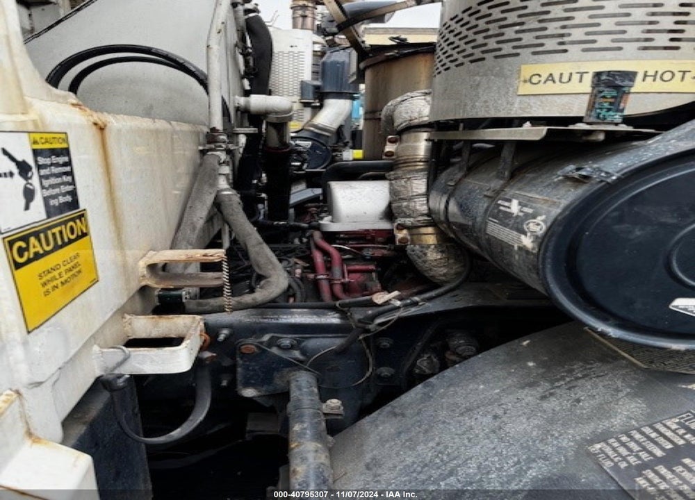 2013 MACK 600 LEU600 VIN: 1M2AU02CXDM007693