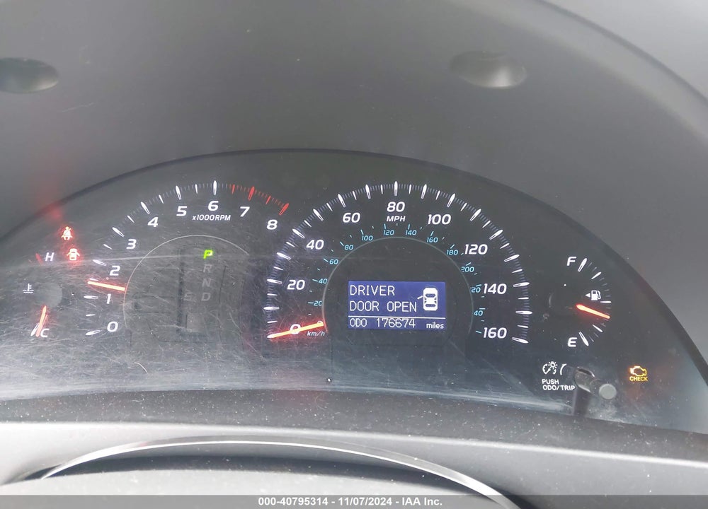 2011 TOYOTA CAMRY XLE V6 VIN: 4T1BK3EK7BU613187