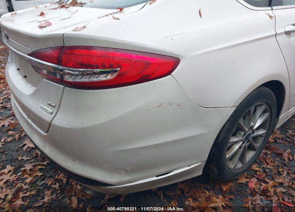 2017 FORD FUSION SE VIN: 3FA6P0HDXHR326841