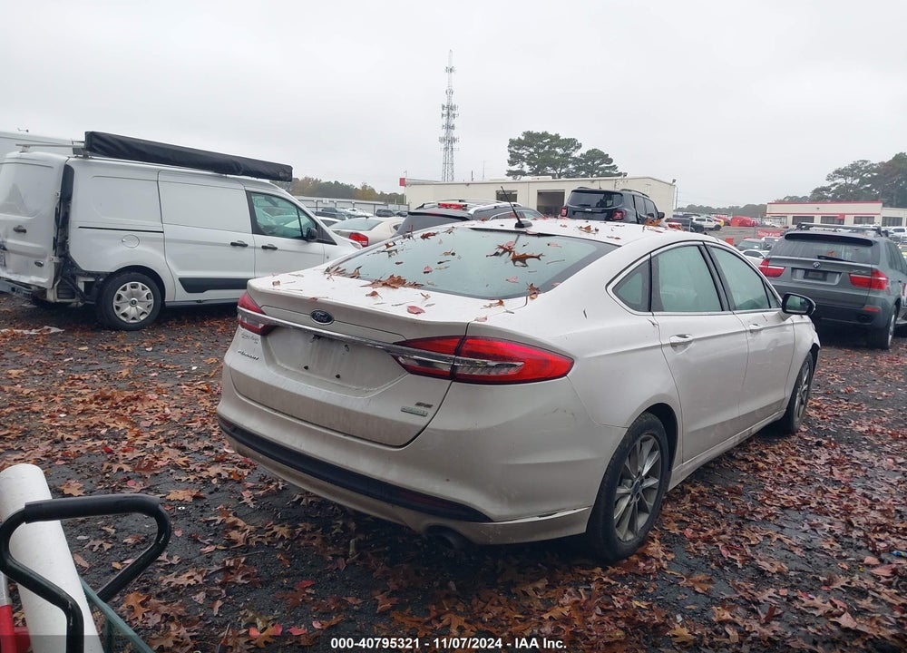 2017 FORD FUSION SE VIN: 3FA6P0HDXHR326841