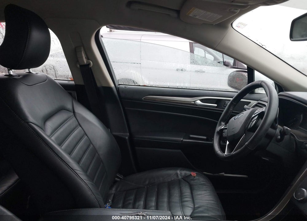 2017 FORD FUSION SE VIN: 3FA6P0HDXHR326841