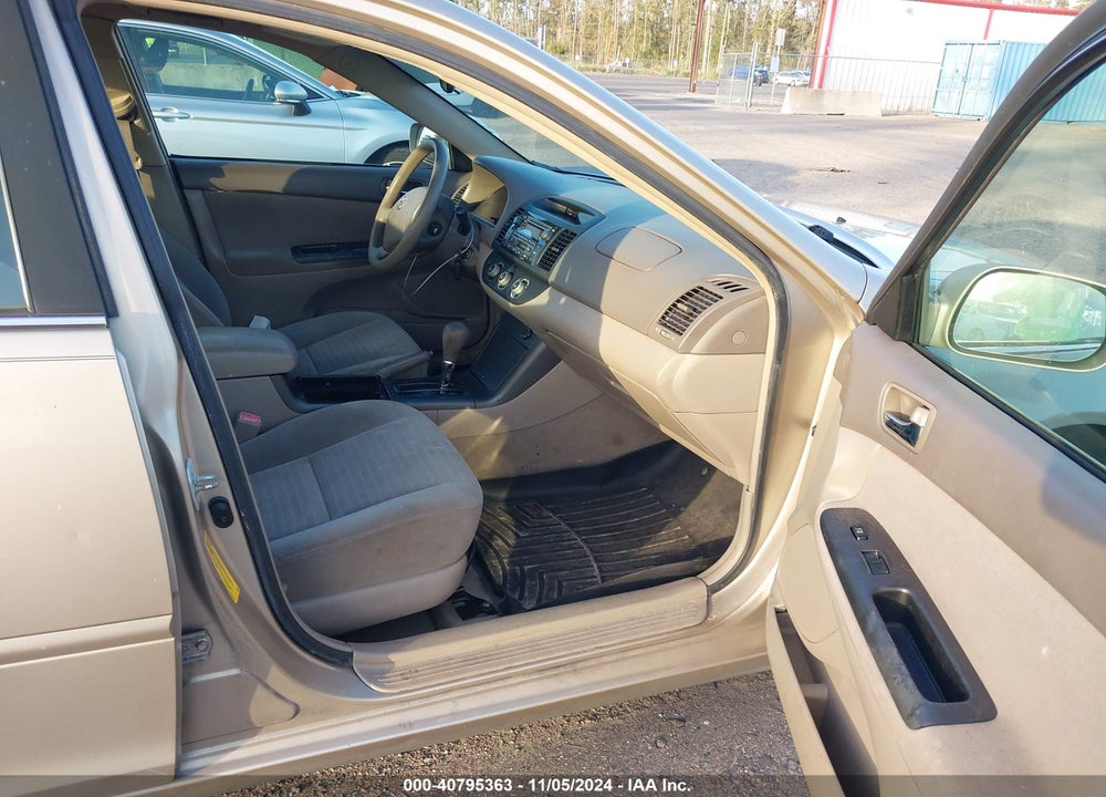 2005 TOYOTA CAMRY LE VIN: 4T1BE30K15U536044