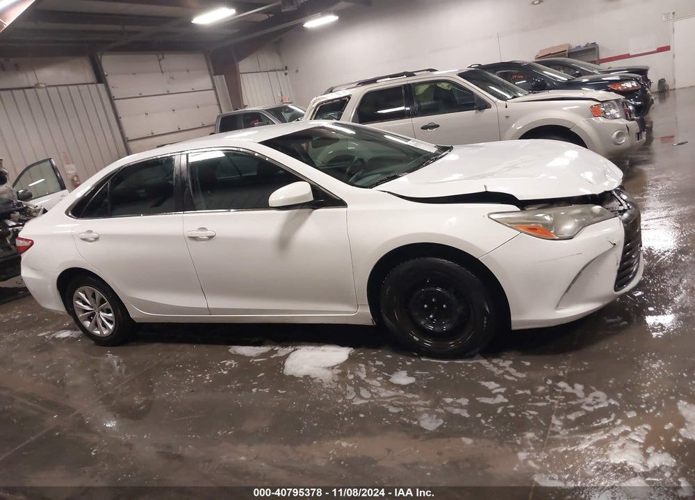 2015 TOYOTA CAMRY LE VIN: 4T4BF1FK2FR498887