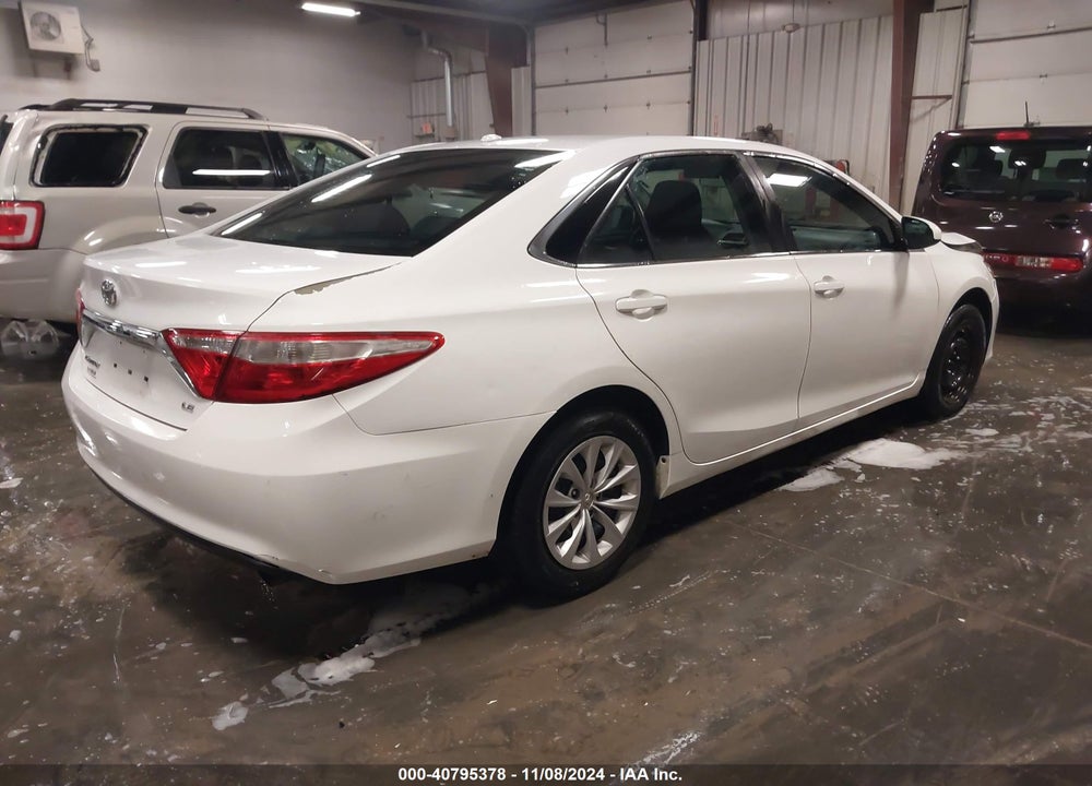 2015 TOYOTA CAMRY LE VIN: 4T4BF1FK2FR498887