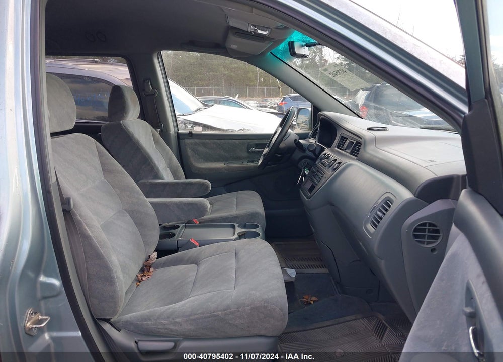 2004 HONDA ODYSSEY EX VIN: 5FNRL18664B030835