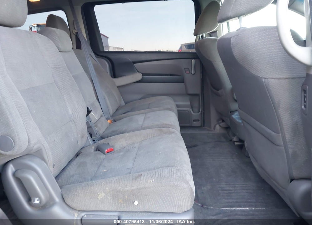 2011 HONDA ODYSSEY EX VIN: 5FNRL5H47BB103861