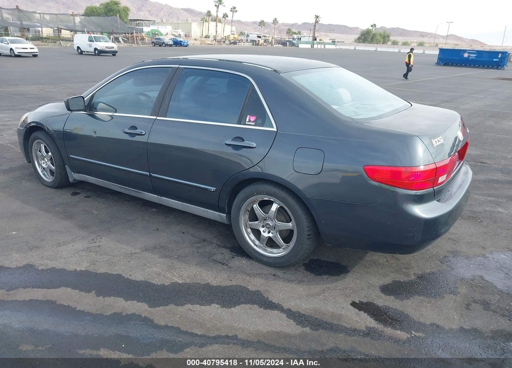 2005 HONDA ACCORD 2.4 LX VIN: 1HGCM56455A116824