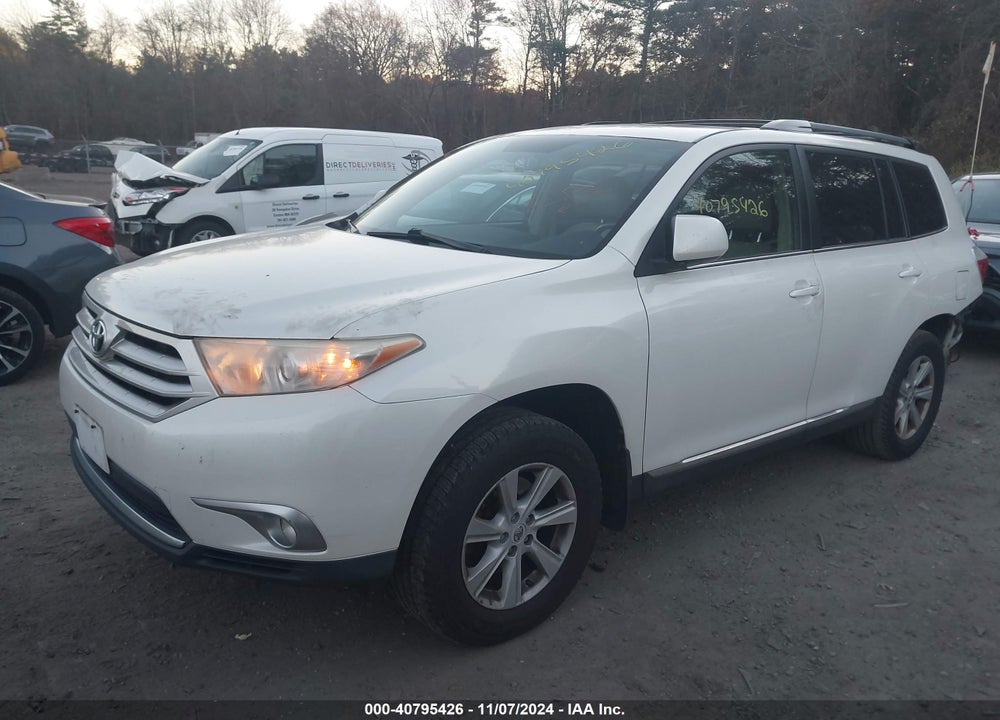 2012 TOYOTA HIGHLANDER SE V6 VIN: 5TDBK3EH2CS156321
