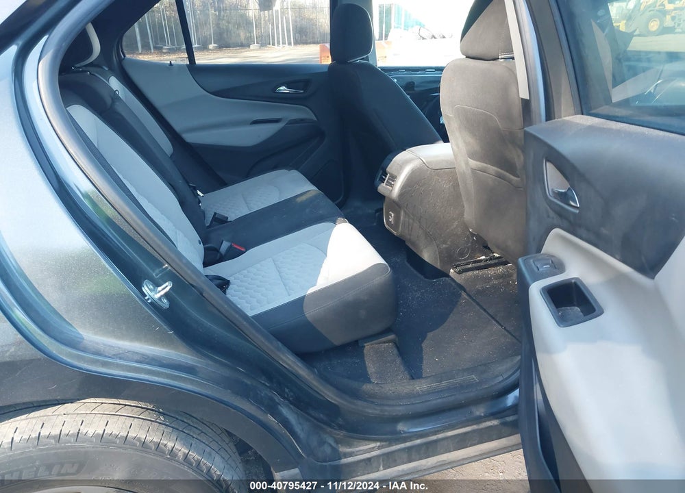2021 CHEVROLET EQUINOX FWD LS VIN: 2GNAXHEV1M6117271