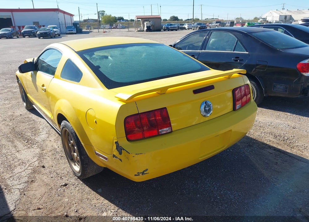 2006 FORD MUSTANG V6 VIN: 1ZVHT80N965120117