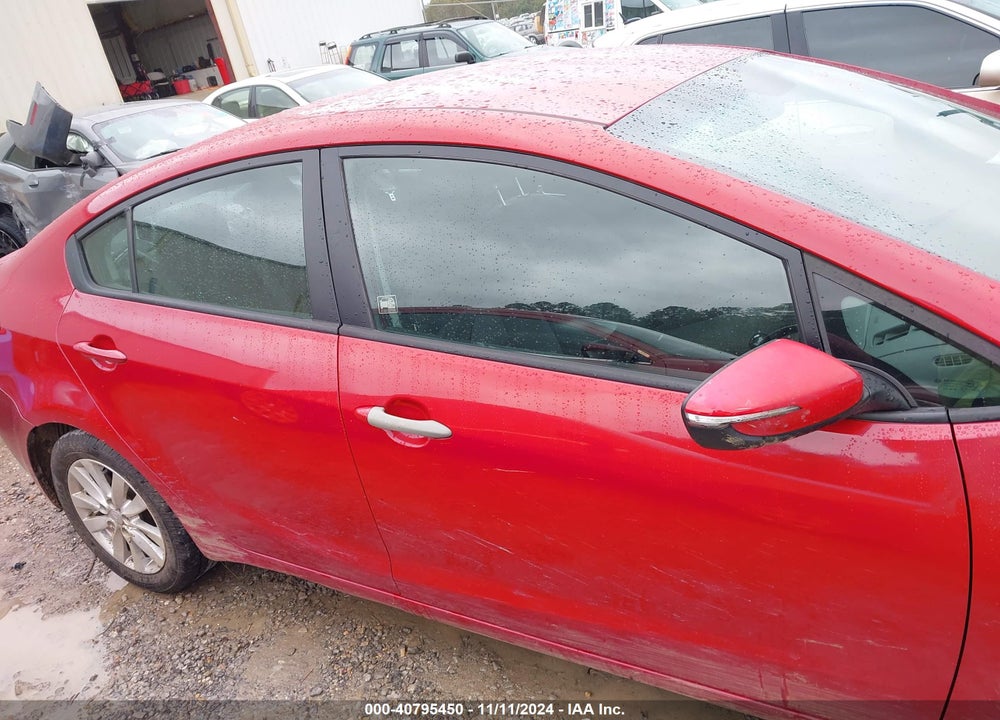 2015 KIA FORTE LX VIN: KNAFX4A67F5333546