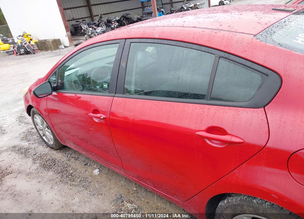 2015 KIA FORTE LX VIN: KNAFX4A67F5333546