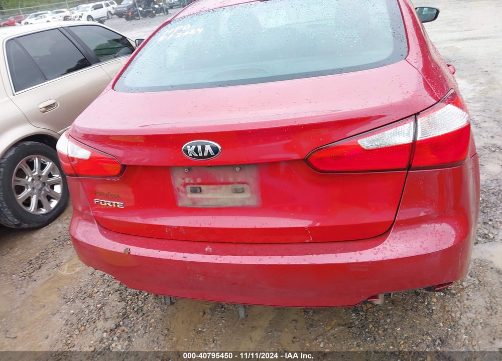 2015 KIA FORTE LX VIN: KNAFX4A67F5333546