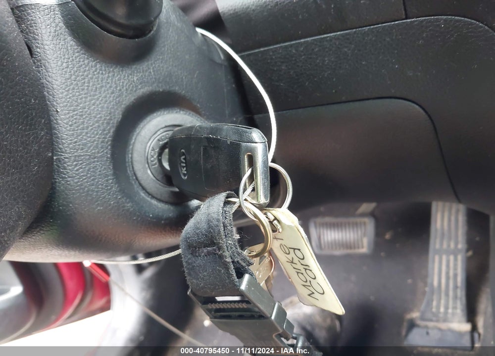 2015 KIA FORTE LX VIN: KNAFX4A67F5333546