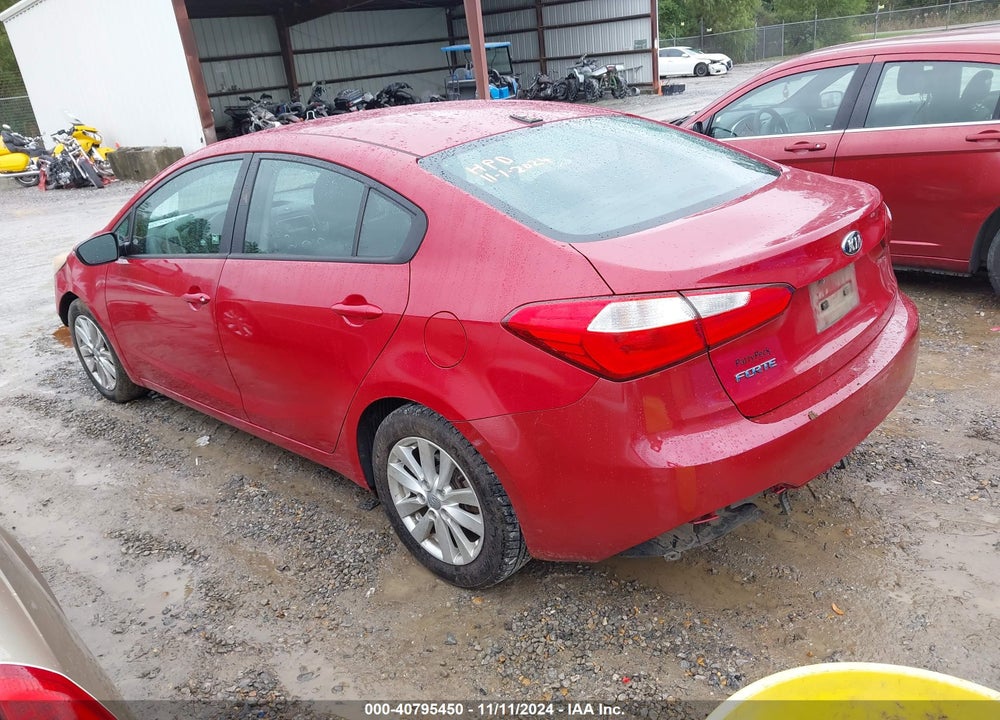 2015 KIA FORTE LX VIN: KNAFX4A67F5333546