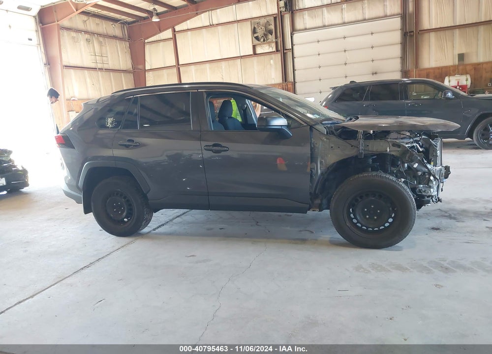 2020 TOYOTA RAV4 LE VIN: 2T3F1RFV8LW092778