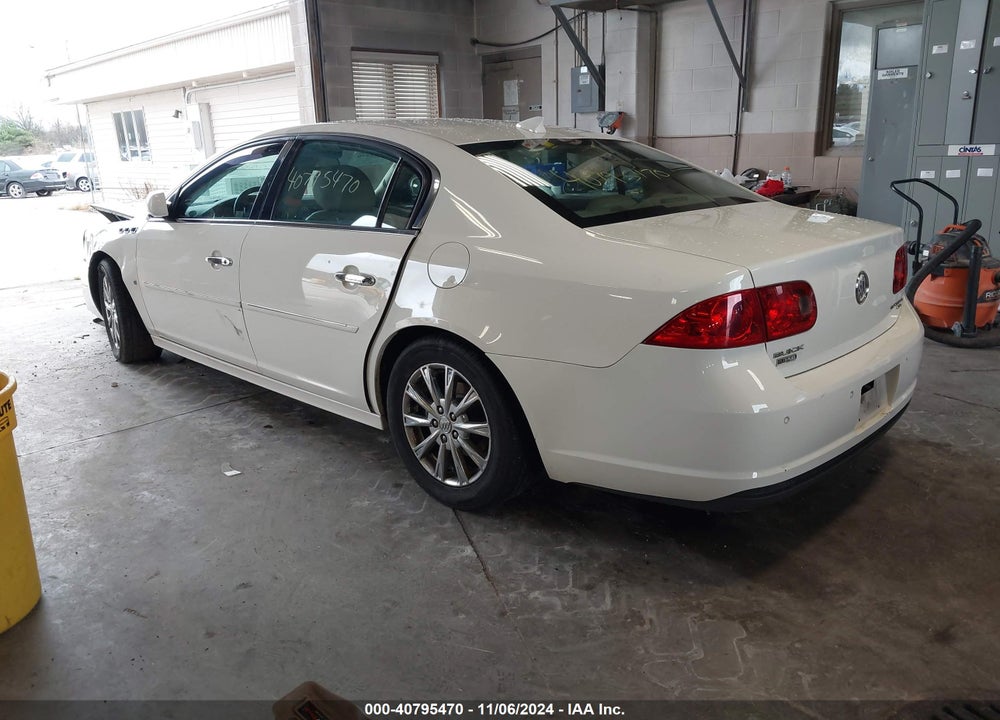 2010 BUICK LUCERNE CXL-3 VIN: 1G4HE5EM3AU110835