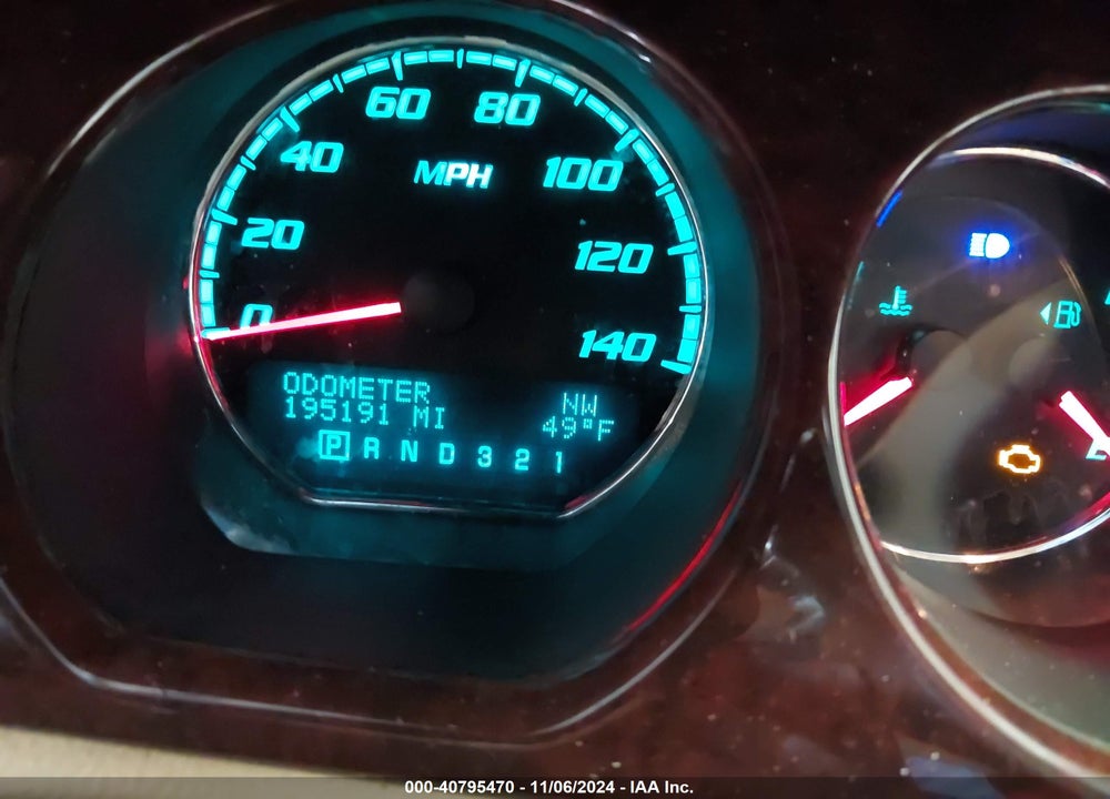 2010 BUICK LUCERNE CXL-3 VIN: 1G4HE5EM3AU110835